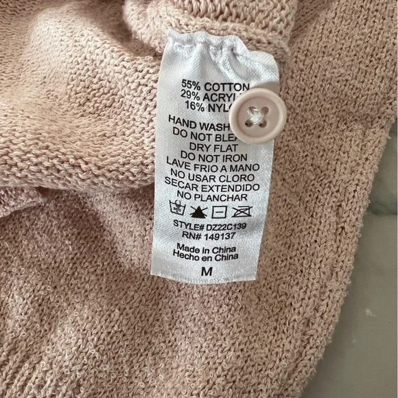 Dry Goods by Double Zero Soft Pink crop cardigan. Sz M - Picture 5 of 5
